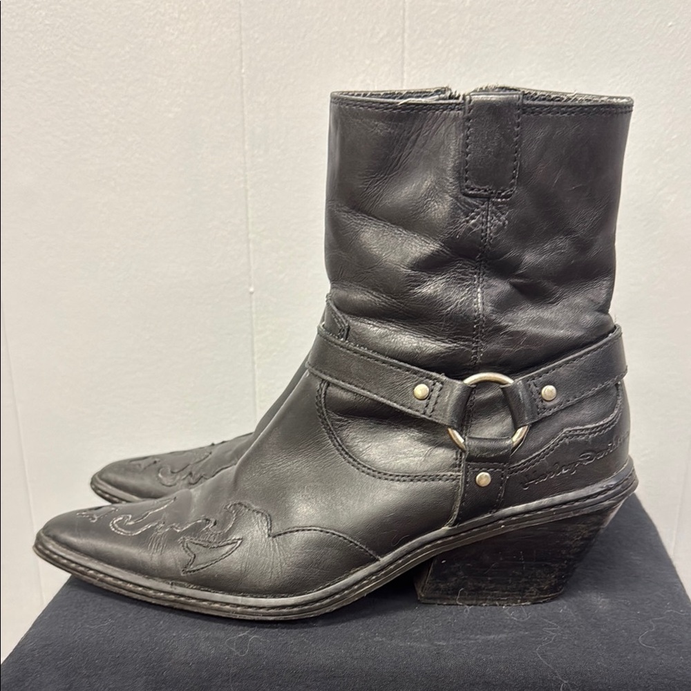 VINTAGE Harley-Davidson Black Ankle Booties with Buckle Detail